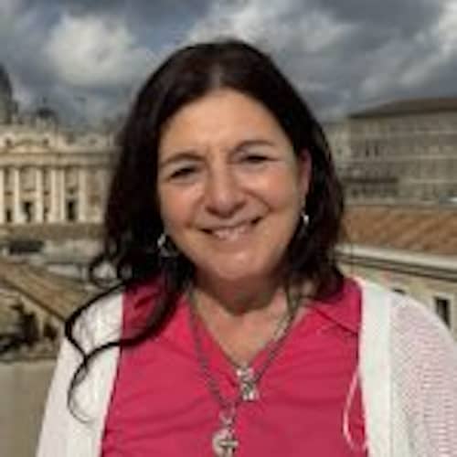 bettina-img-profile-150x150